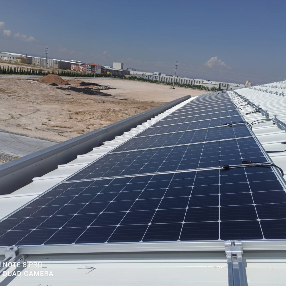 Konya 2 700 kW Gunes Enerjisi Santrali 03